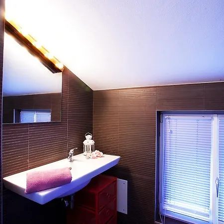 Colonno Apartment *