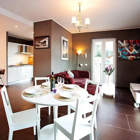 Colonno Apartment